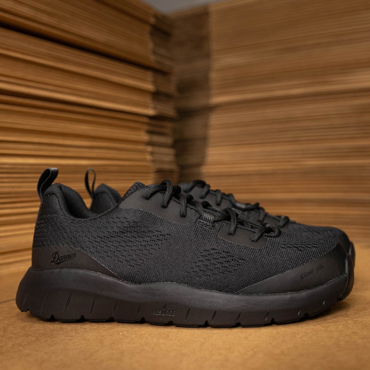 Run Time 3 ESD Black Composite Toe (NMT) Men