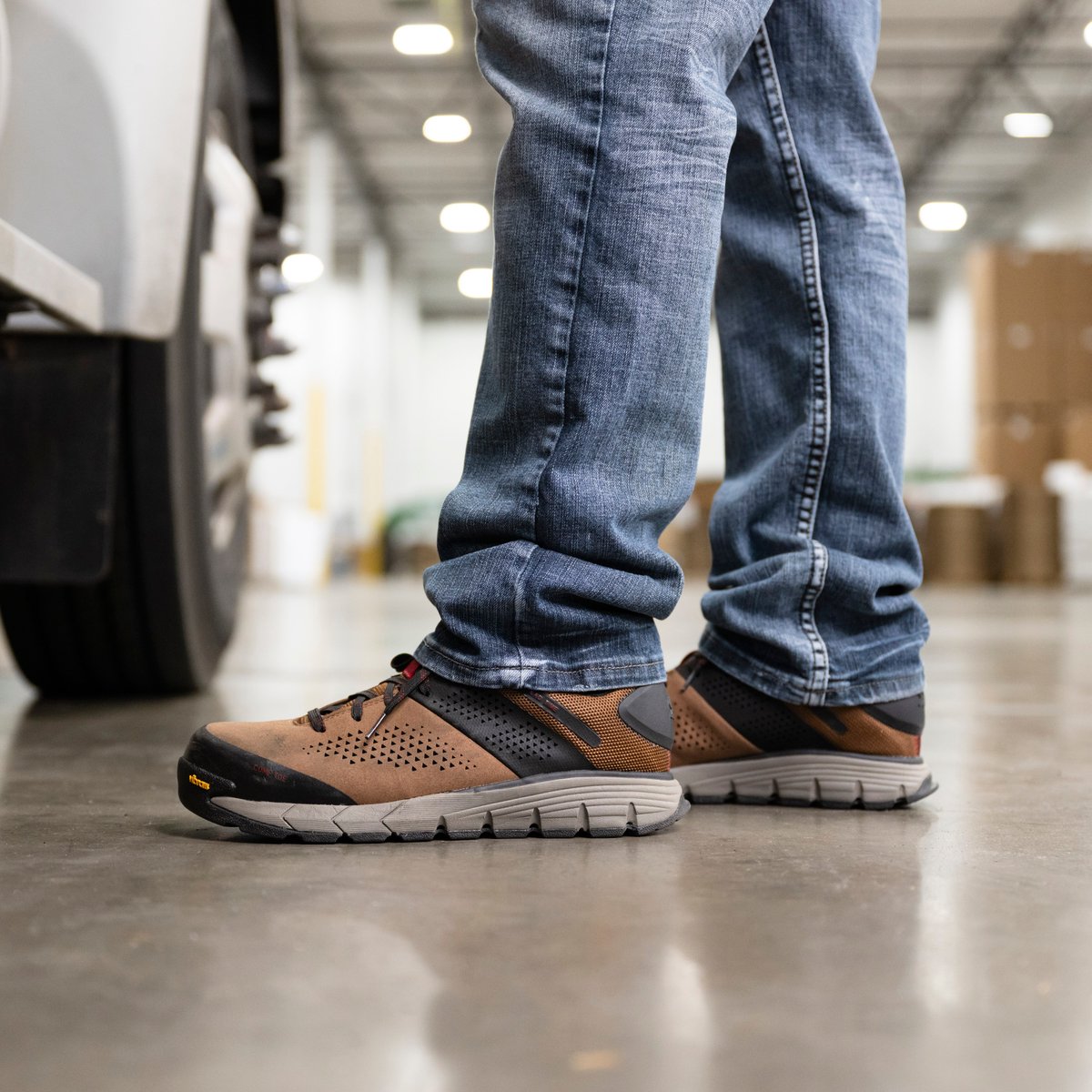 Lead Time Brown Composite Toe (NMT) Men
