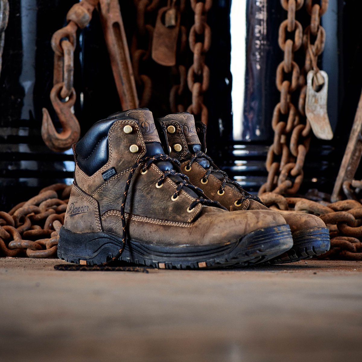 Caliper 6" Brown Aluminum Toe Men