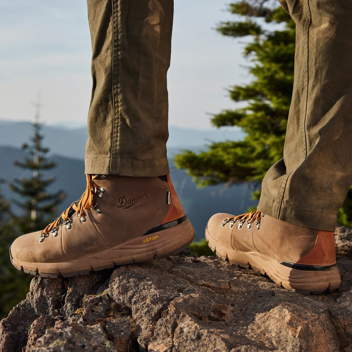 Mountain 600 Chocolate Chip/Golden Oak Men