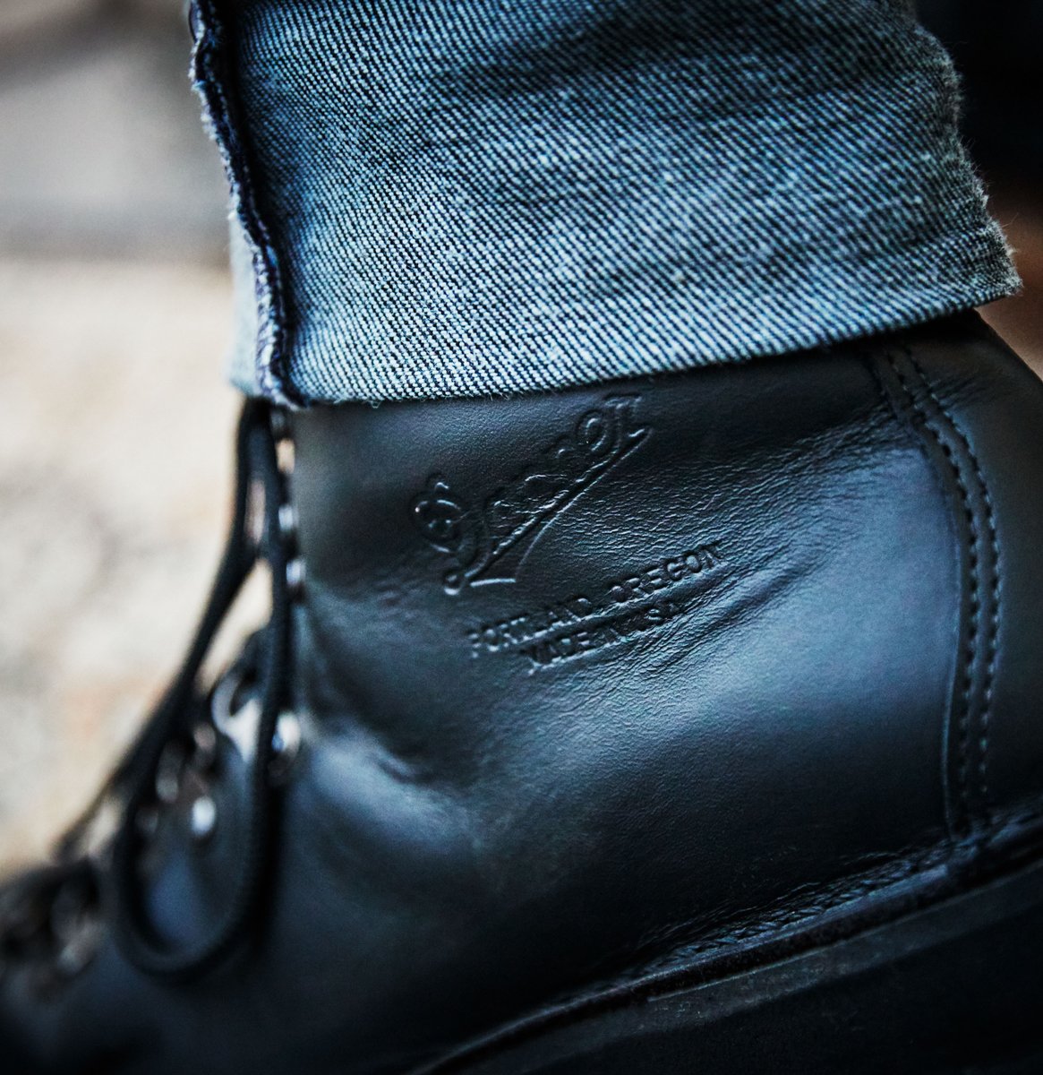 Mountain Light Black - GORE-TEX Men