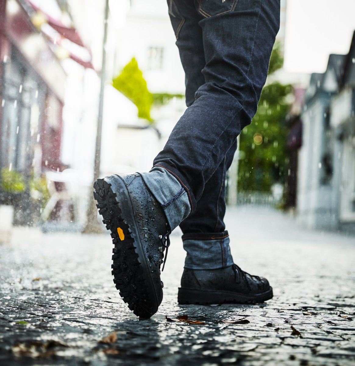Mountain Light Black - GORE-TEX Men