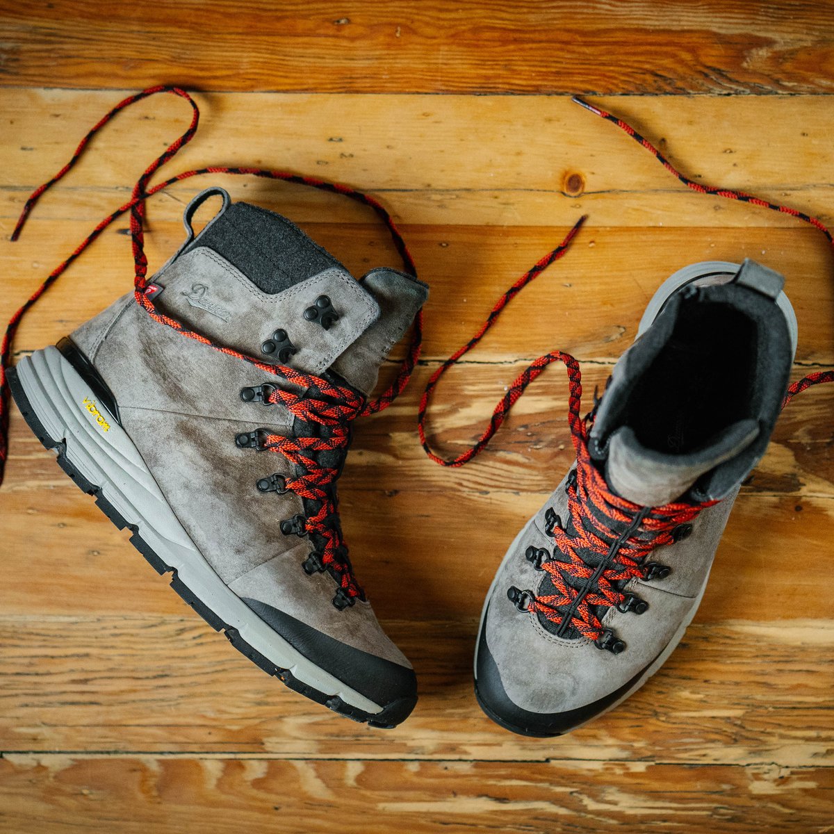 Arctic 600 Side-Zip Brown/Red Insulated 200G Men