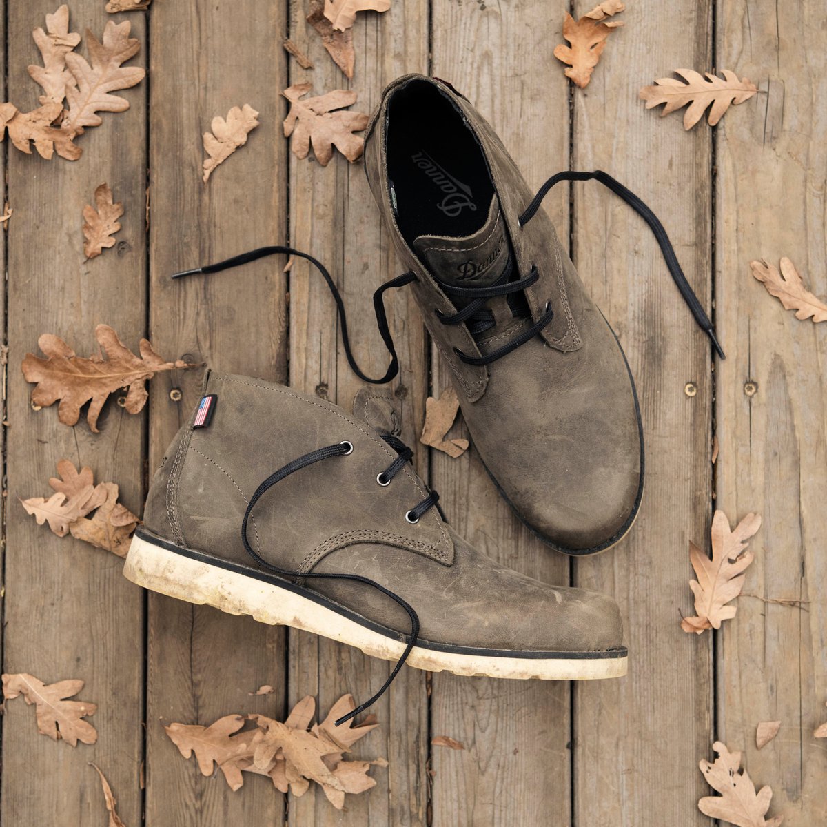 Pine Grove Chukka Charcoal Men