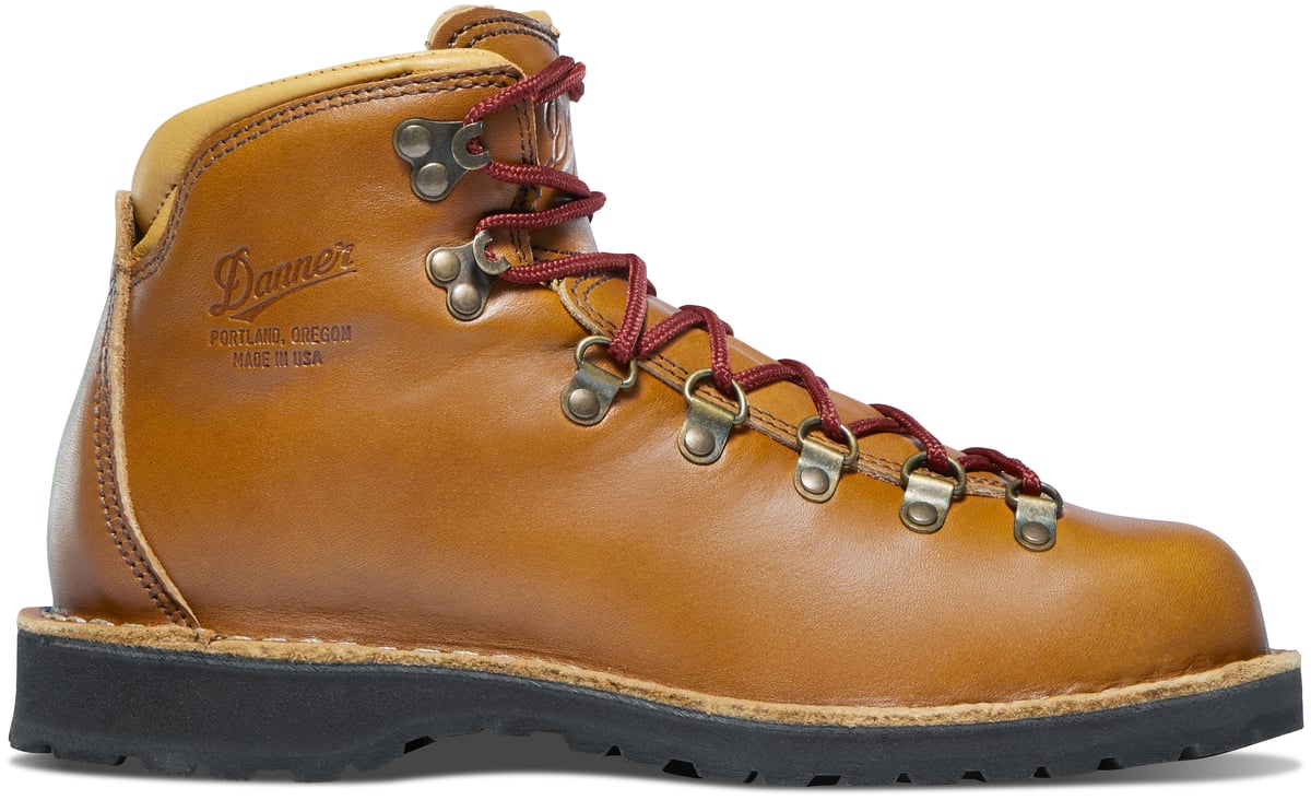 Mountain Pass Horween Rio Men