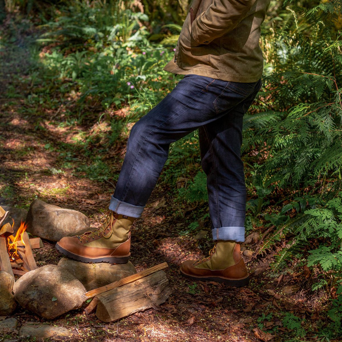 Danner Light Revival 8" Khaki Men