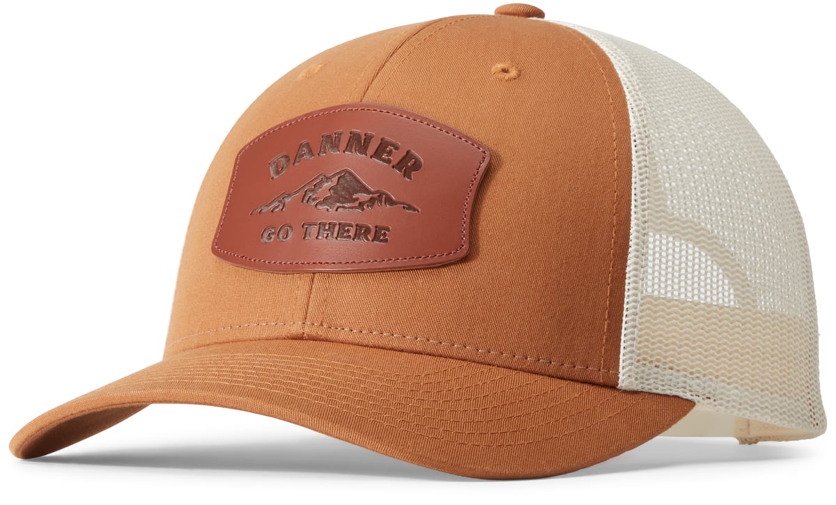 GO THERE Trucker Cap Caramel Men