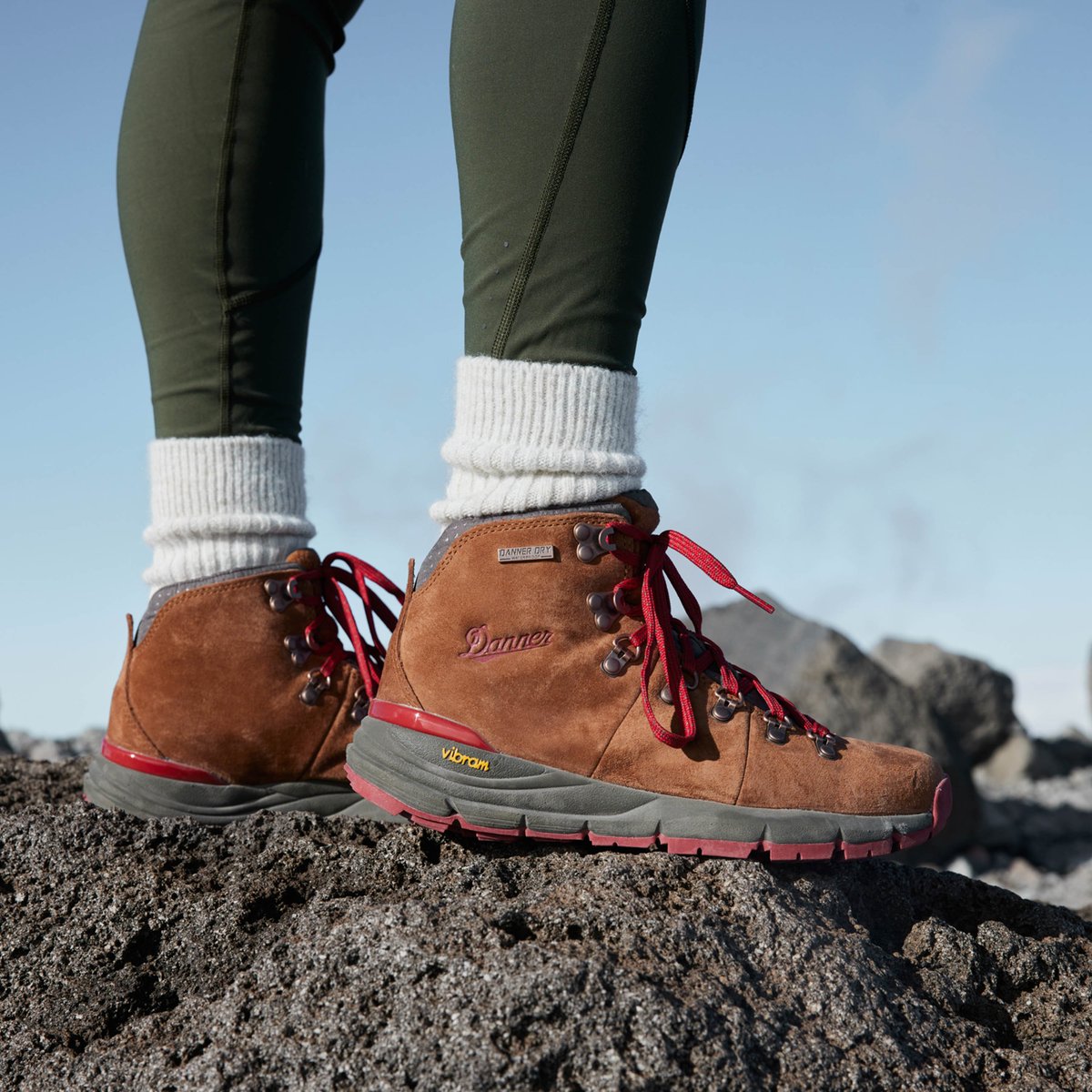 Mountain 600 Brown/Red Women