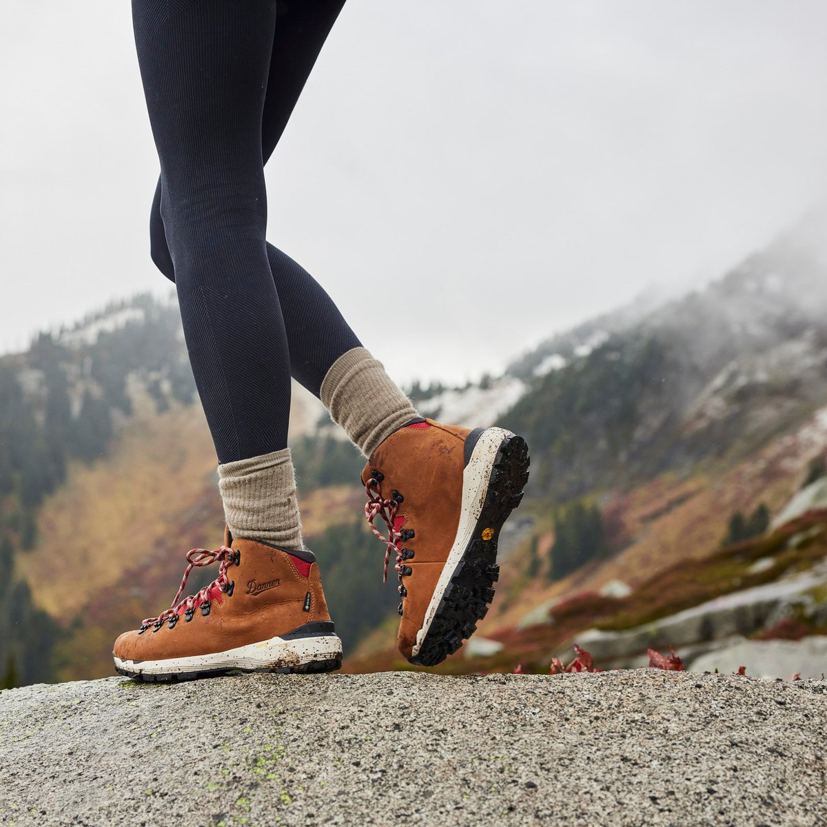 Mountain 600 EVO Mocha Brown/Rhodo Red Women
