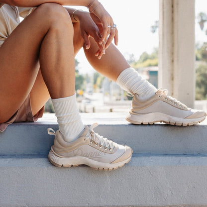 Trail Trainer Bleached Sand/Semolina Women
