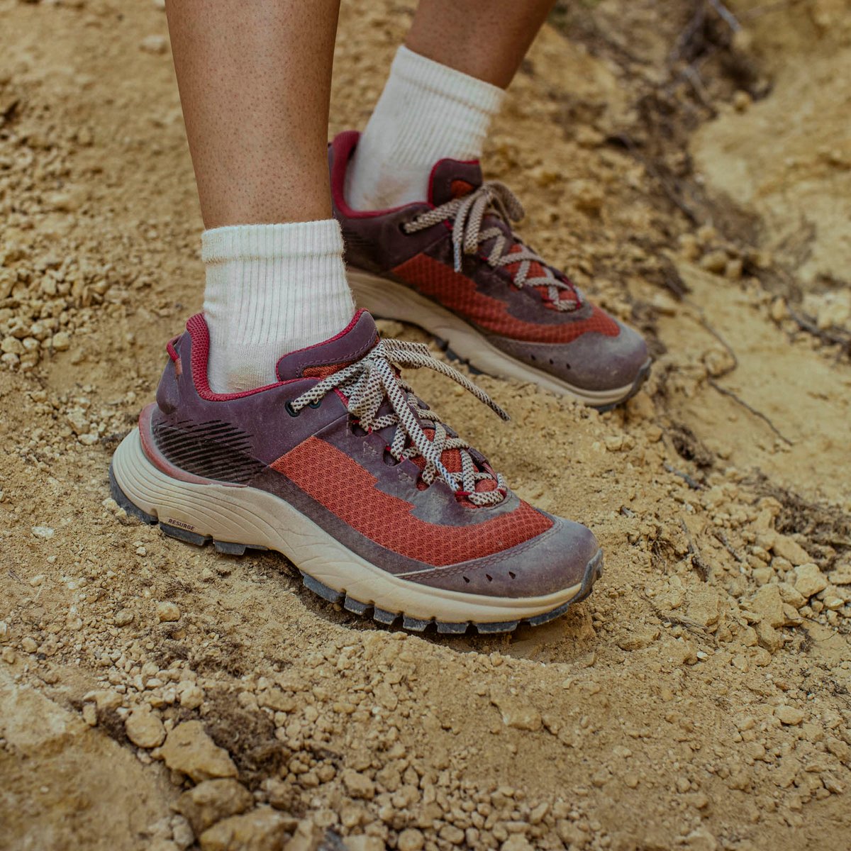 Trail Junction 3" Chocolate/Rhodo Red Women