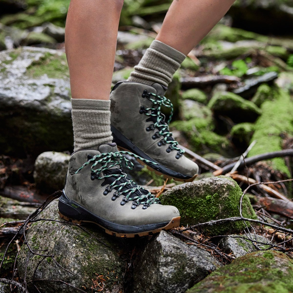 Mountain 600 EVO Tin Gray/Island Green Women