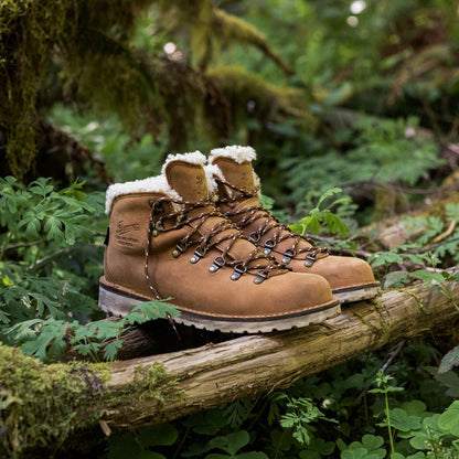 Mountain Pass Shearling Sierra 200G Women