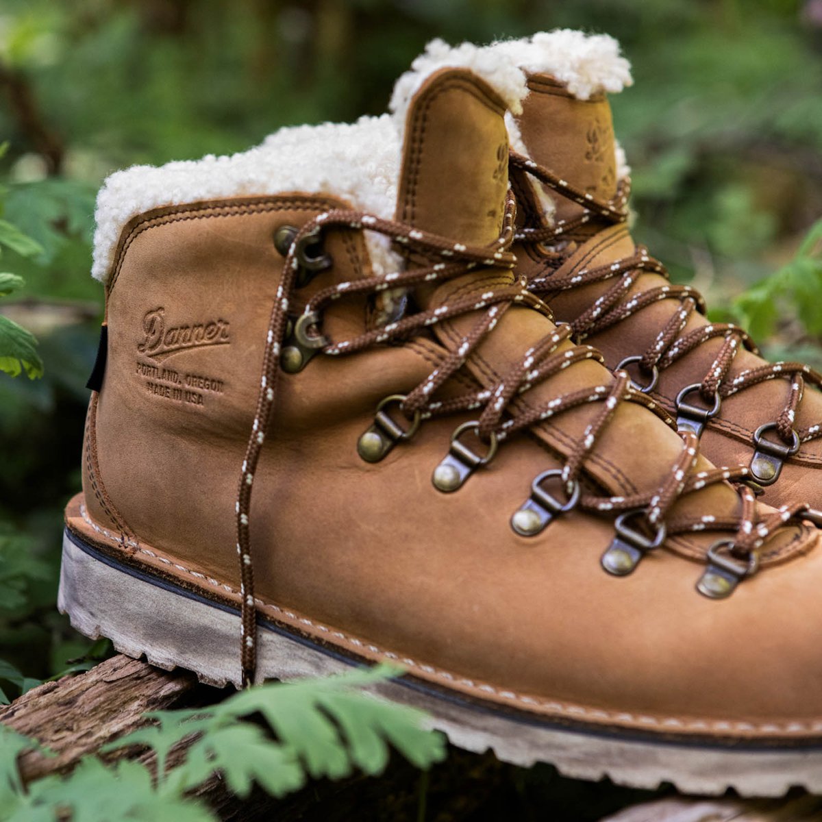 Mountain Pass Shearling Sierra 200G Women