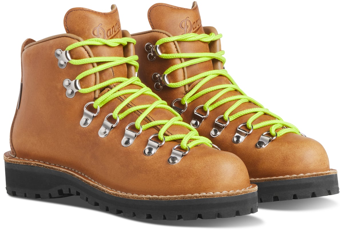 Madhappy & Danner Mountain Light Chestnut Women