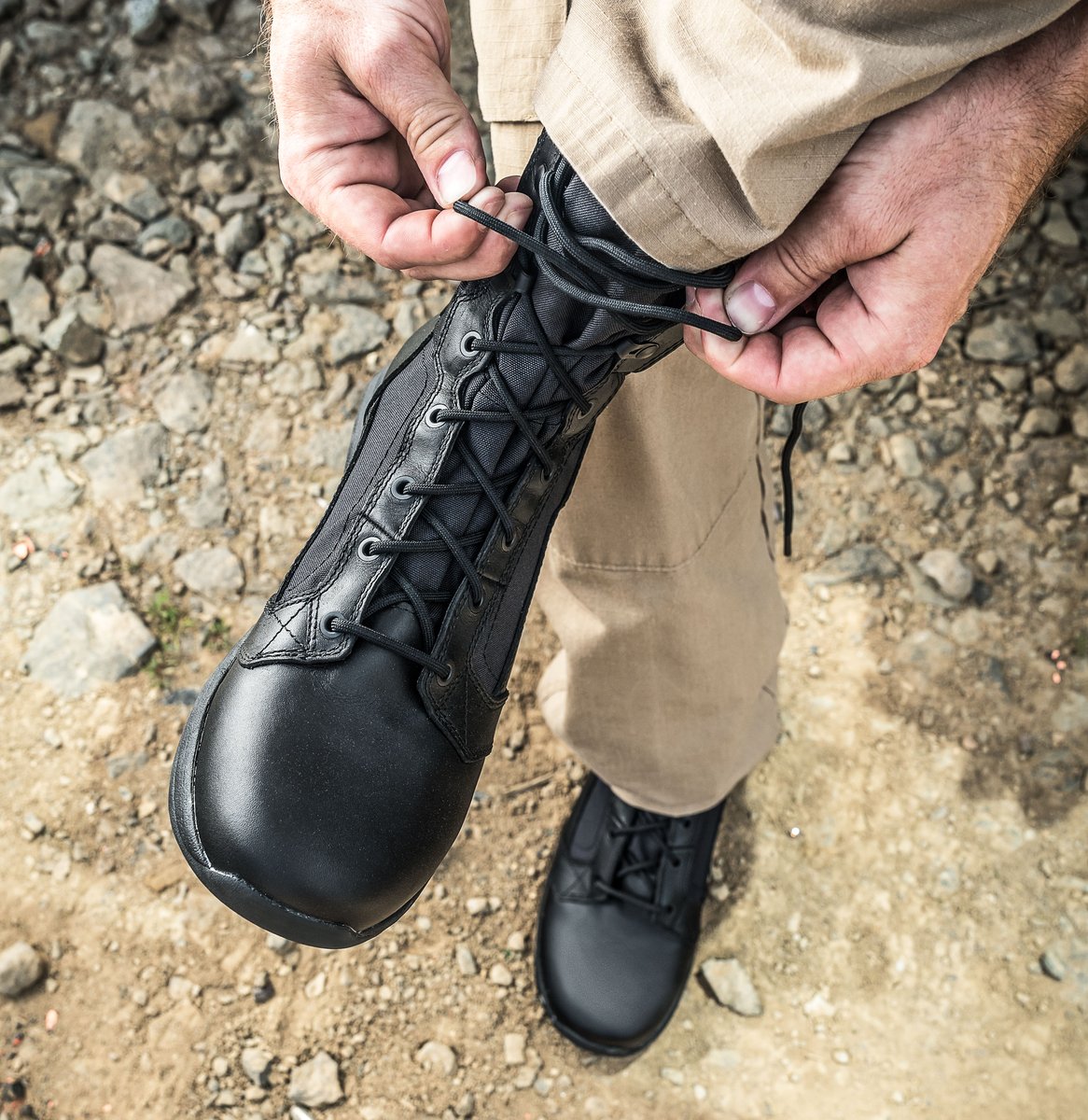 Tachyon Black Gore-Tex Women
